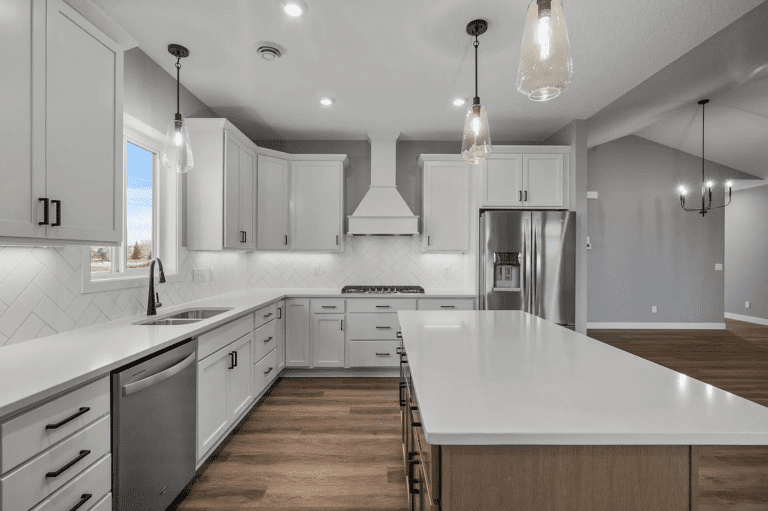 interior view of 1 on 1 comprehensive healthcare maple grove home