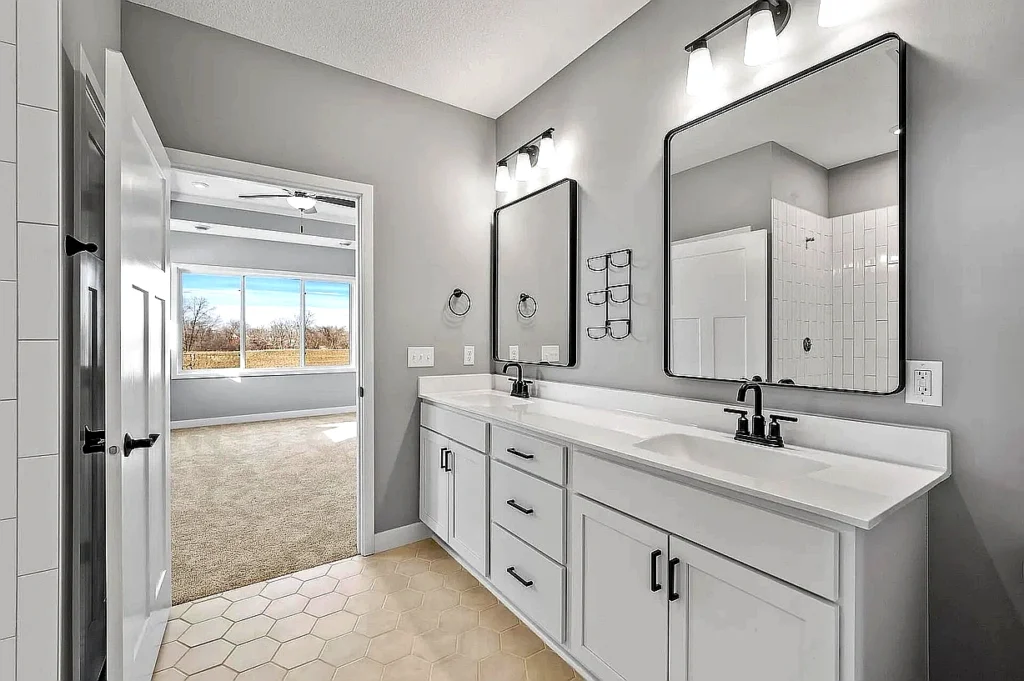 Interior view of 1 on 1 Comprehensive Healthcare St. Michael home