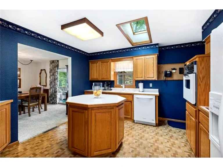 1 on 1 Comprehensive Healthcare Provides customized services living in Minnesota